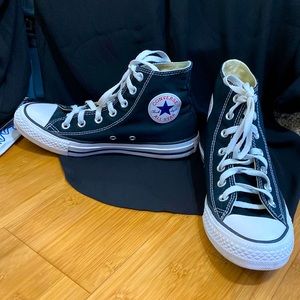 Black and white Chuck taylor converse
